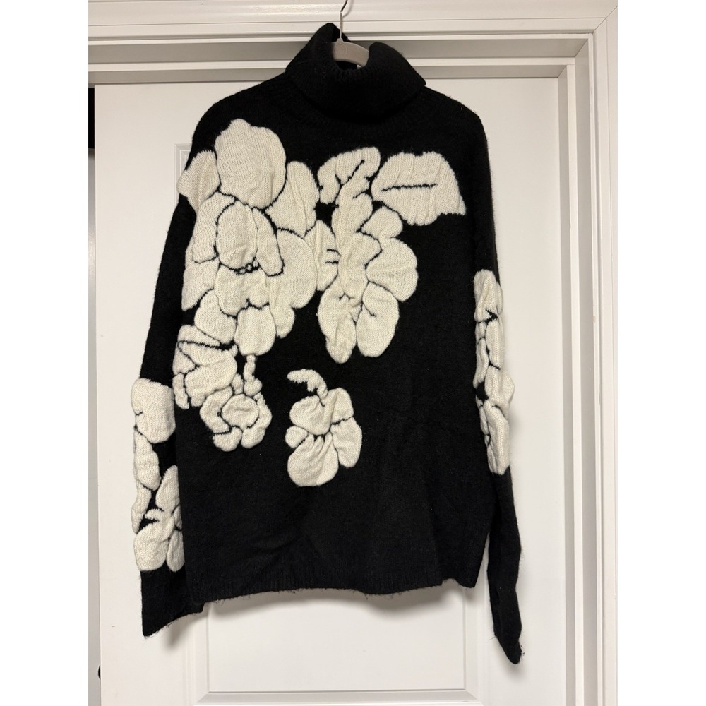 COMMENSE, Wool-Blend Turtleneck Jacquard Sweater W/cream Floral Elements, Small